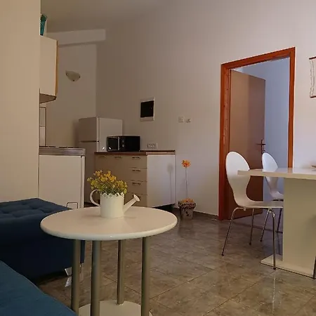 Apartament Bartulović *